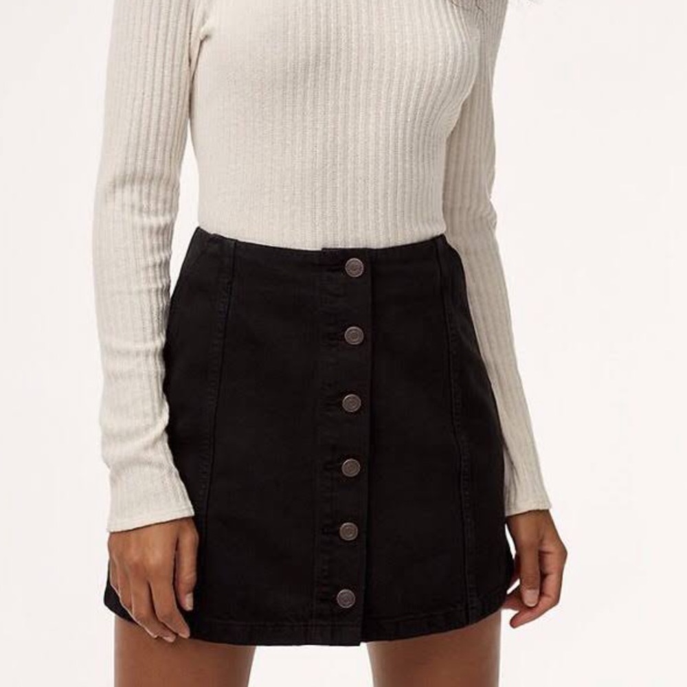 *sold* aritzia Wilfred free ahrens skirt size 4
